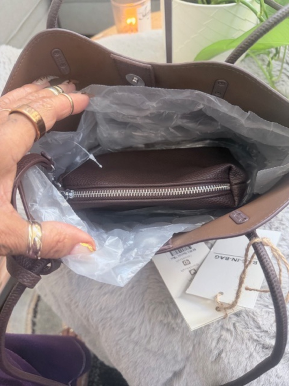 Antik Kraft Dark Brown Tote with Knot-Detail Handles - Picture 2 of 5